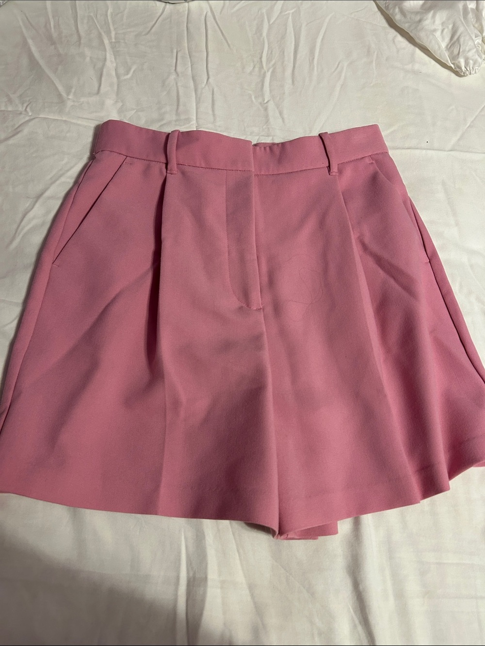 Abercrombie & Fitch Pink Tailored High-Rise Skort